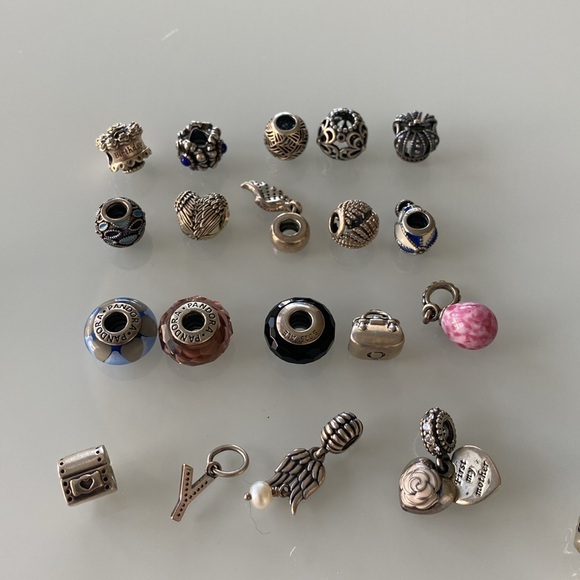 Authentic Pandora Collections - Picture 3 of 11